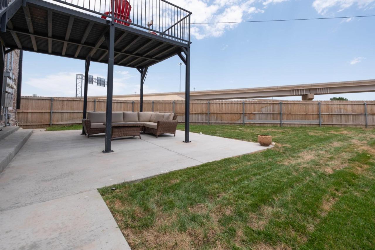 Apartamento Dragon On Taylor St Amarillo Exterior foto